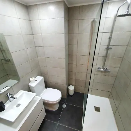 Old Town 5min To The *